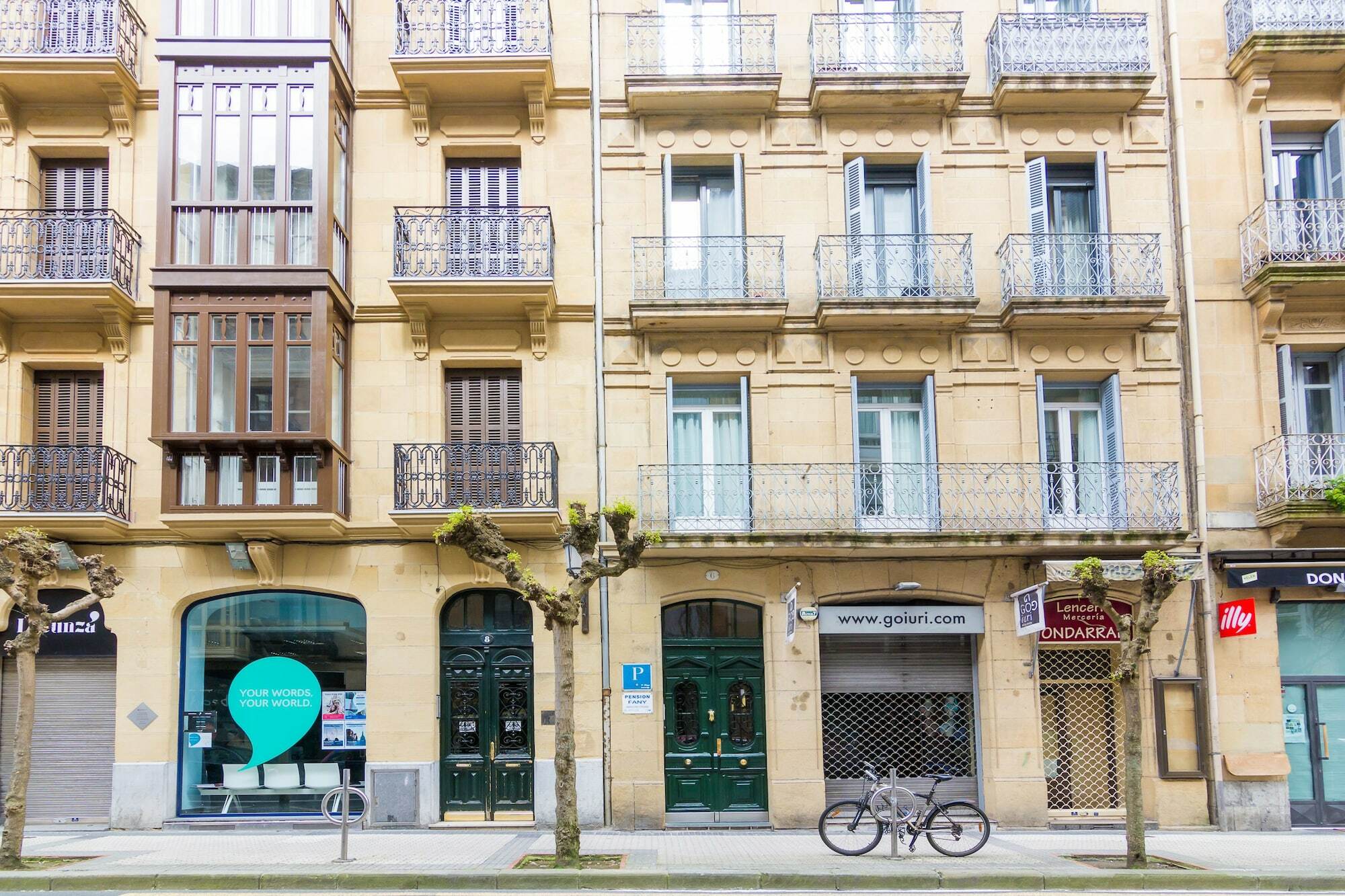 Pension Buenpas San Sebastián Eksteriør billede
